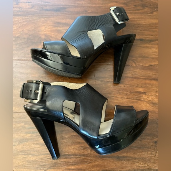 Michael Kors Carla Black Leather Platform Sandals-Size 8.5-Sexy, Black Tie - Picture 15 of 16